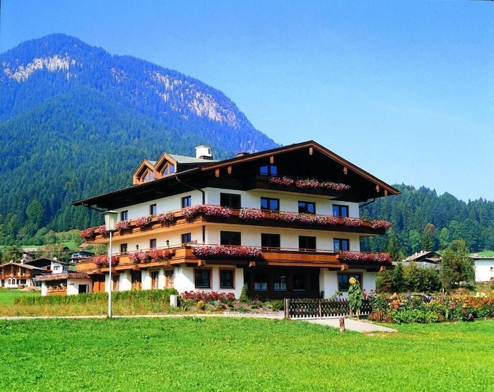 Ferienhotel Tyrol Soell Am Wilden Kaiser Buitenkant foto