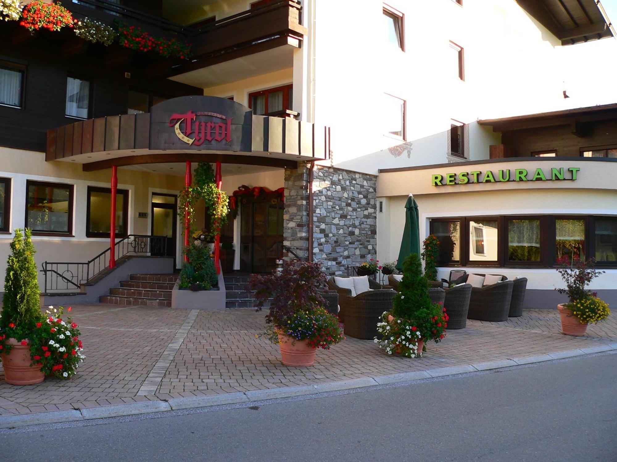 Ferienhotel Tyrol Soell Am Wilden Kaiser Buitenkant foto